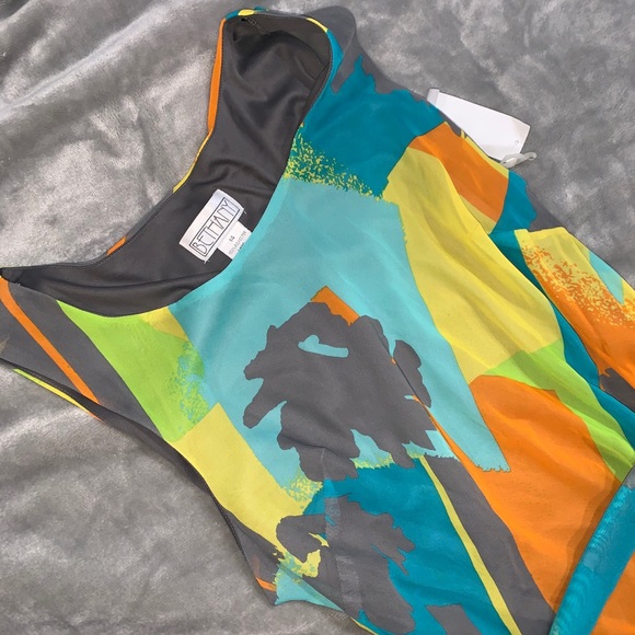 Multi Color dress - Picture 3 of 4